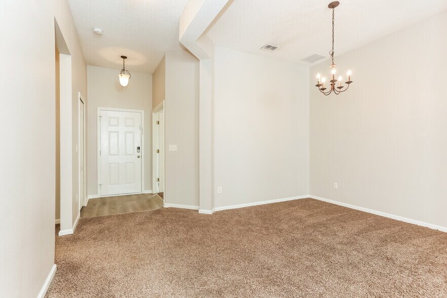 Building Photo - 860 Bonaparte Landing Ct