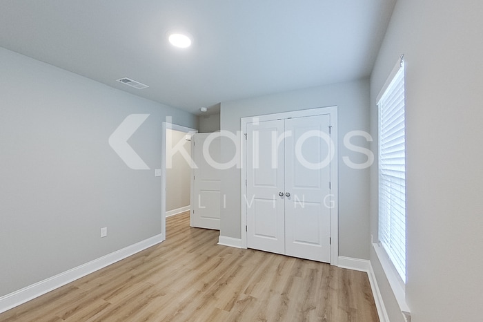 Building Photo - 22851 Monterey Ave