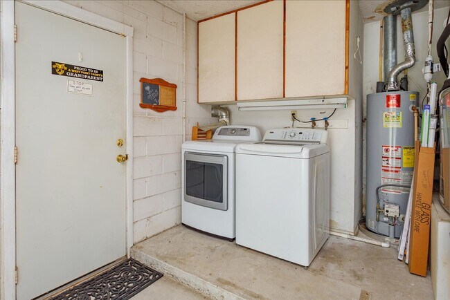Building Photo - 1192 Lady Susan Dr