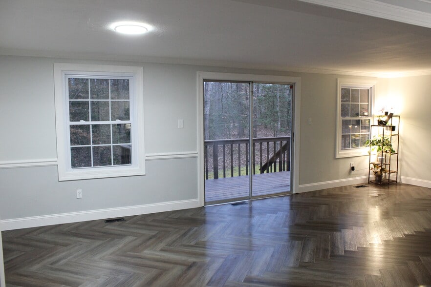 Building Photo - 9033 Rapidan Dr