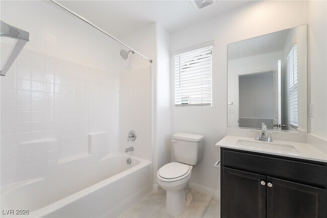 Building Photo - 408 Grand Toccata St