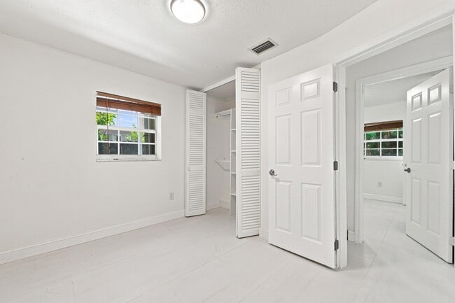 Building Photo - 10275 SW 152nd St