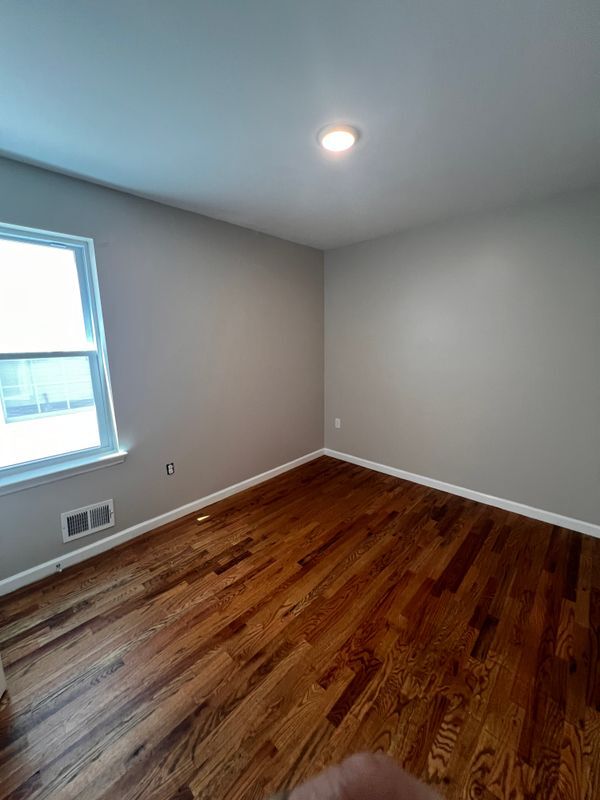 Building Photo - 241 Franklin St