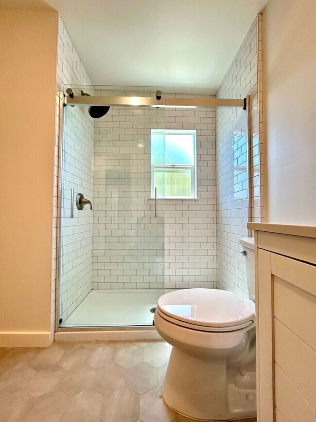 Building Photo - Now Leasing for the 2026-2027 School Year:...