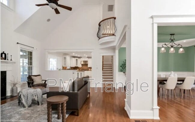 Building Photo - 3705 Westbury Lake Dr