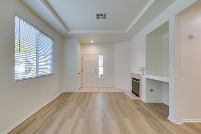 Building Photo - SUMMERLIN BEAUTY*UPGRADED*COMMUNITY POOL*3 BEDROOMS*STAINLESS STEEL APPLIANCES*