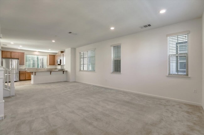 Building Photo - MODERN LUXURY IN SCENIC COMMUNICATIONS HILL LIGHT-FILLED INTERIORS WITH GREENBELT VIEWS