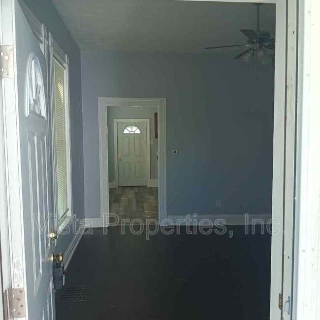 Building Photo - 2208 Garland Ave