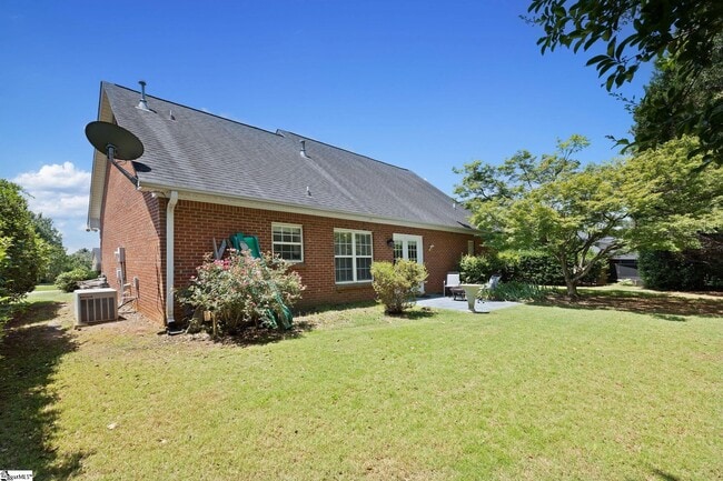 Building Photo - 317 N Sweetwater Hills Dr