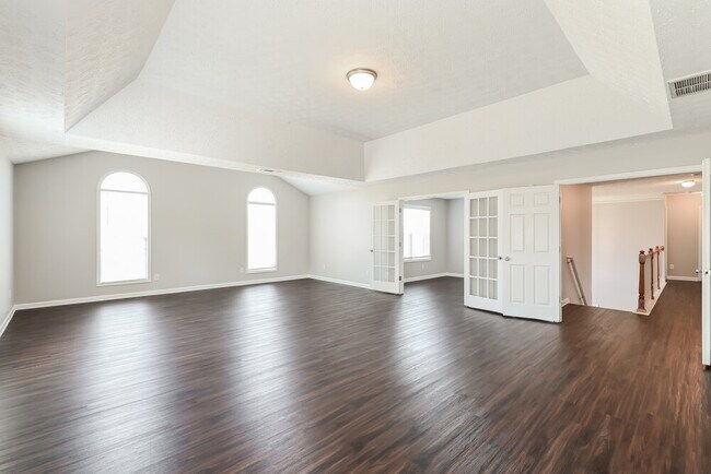 Building Photo - 1035 Paper Creek Dr SE