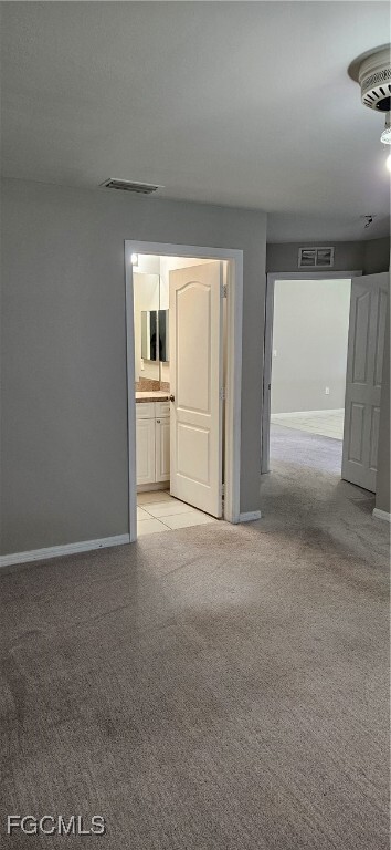 Building Photo - 863 Bedford Dr