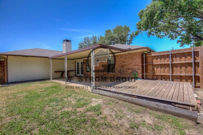 Building Photo - 1642 Belltower Dr
