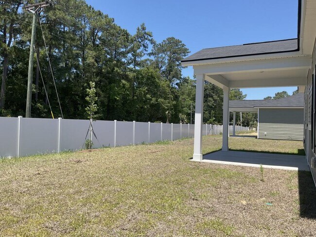 Building Photo - 508 Cambria Dr