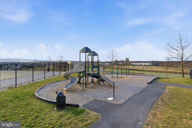 Building Photo - 889 Barksdale Dr