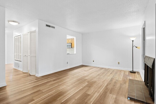 Building Photo - 3506 Prestwick Dr
