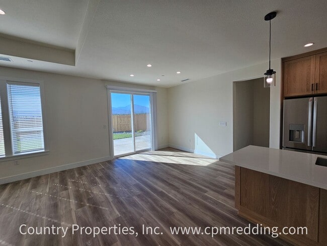 Building Photo - Stunning Brand New 4-Bedroom House in Rive...
