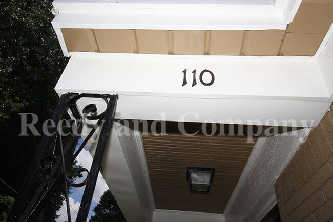 Building Photo - 110 N Greer St