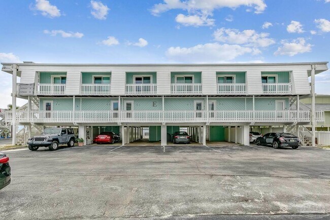 Building Photo - 1100 Fort Pickens Rd
