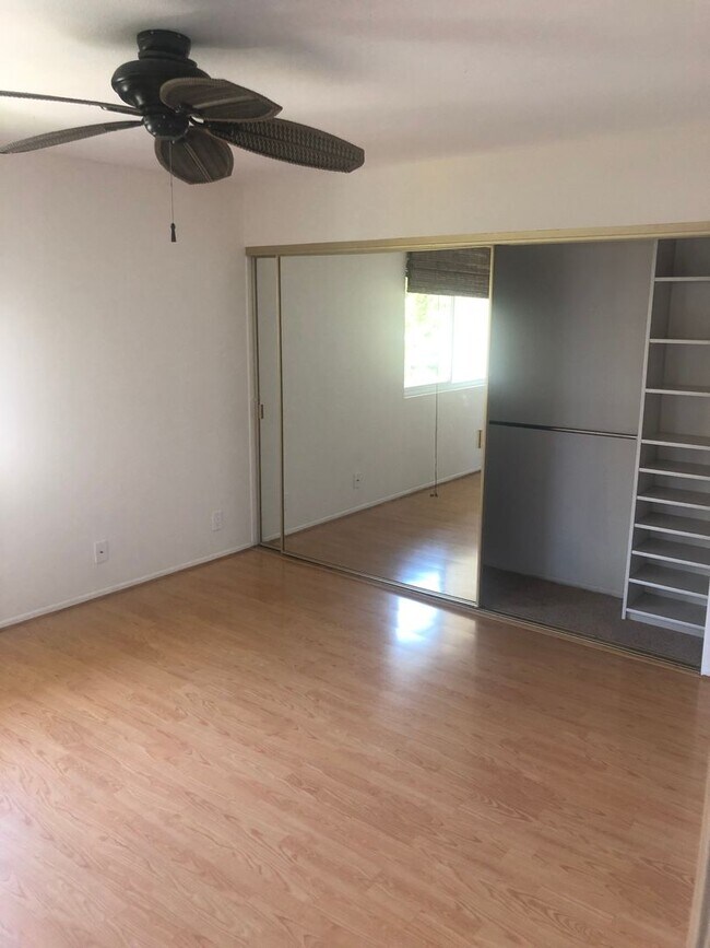 Building Photo - **Coming Soon** Modern Irvine Townhome in ...
