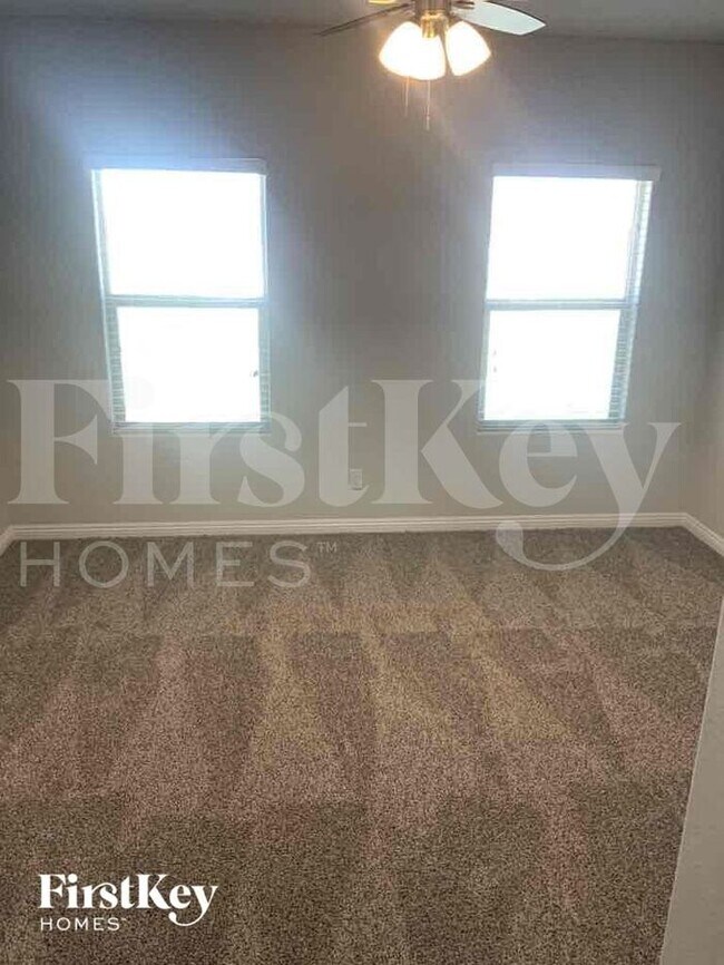 Building Photo - 9146 Island Wolf Ave