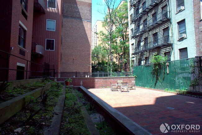 Building Photo - 67 East 3rd Street