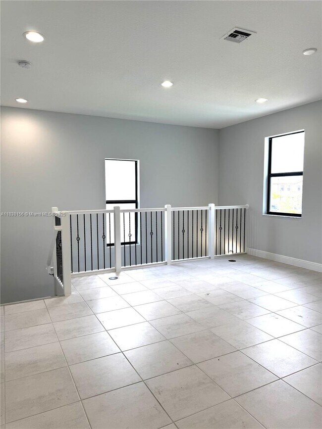 Building Photo - 16222 Sea Turtle Pl