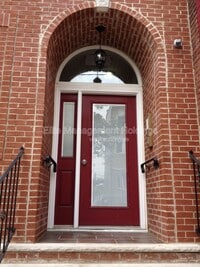 Building Photo - 65 Columbia St