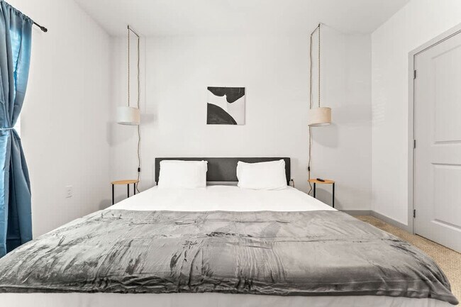 Building Photo - 14533 Star Water Rd