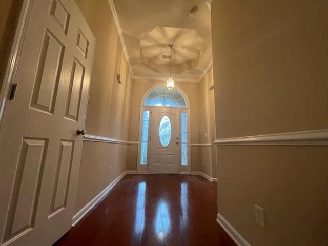 Building Photo - 348 Vesta Dr