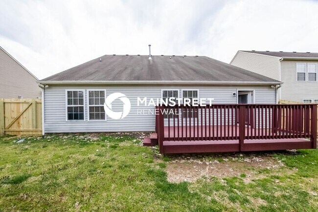 Building Photo - 4 Bedroom Pet-Friendly Home in Charlotte, NC with Main Street Renewal