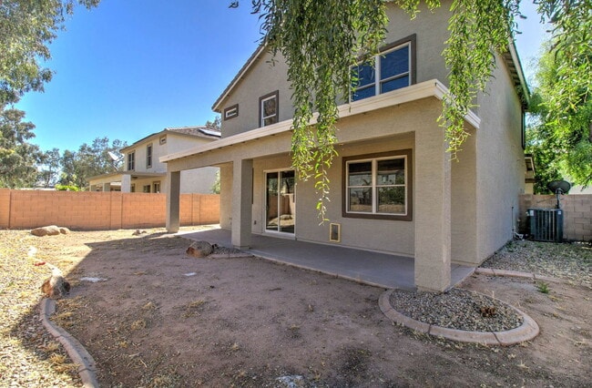 Building Photo - 15882 N 172nd Ln