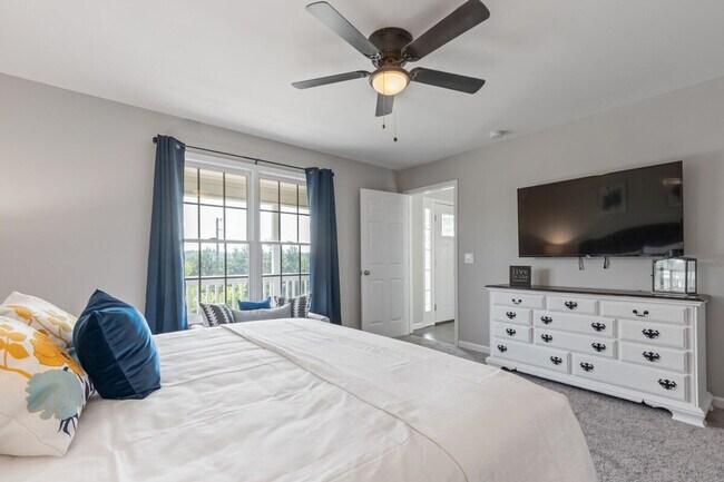 Building Photo - 535 Douthit Ferry Rd