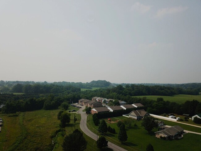 Building Photo - 3 Bedroom apartment in Maryville, TN!