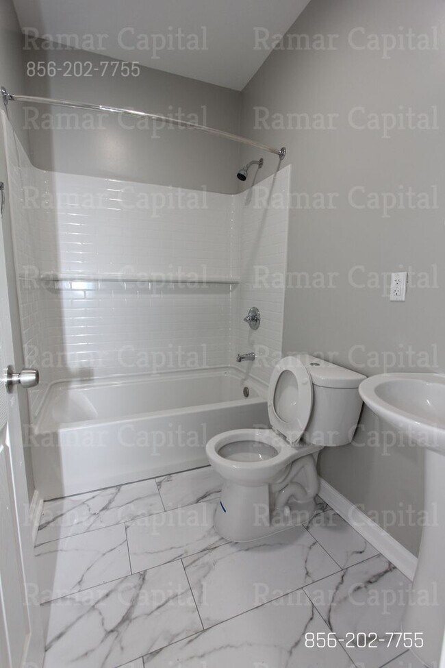 Building Photo - Your Dream Home Awaits: Transform this Spa...