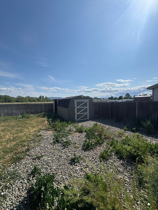 Building Photo - Charming & Updated Home in Kittitas, WA