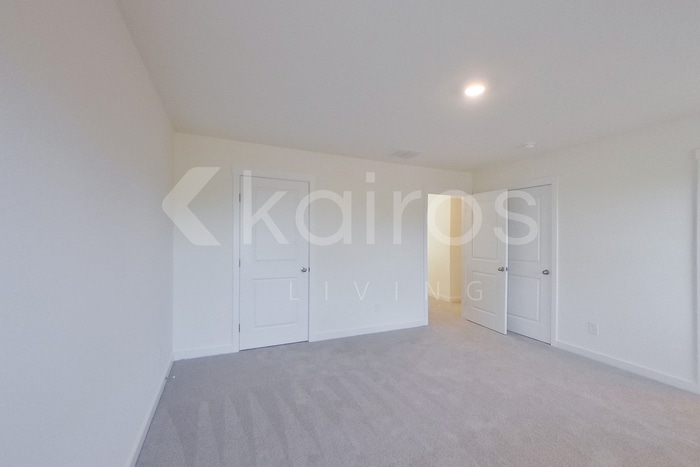 Building Photo - 3918 NE Billie Ln