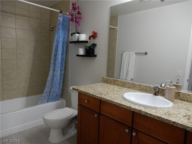 Building Photo - 4200 S Valley View Blvd