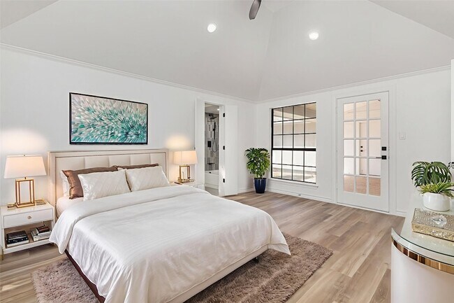 Building Photo - 922 Sycamore Creek Rd