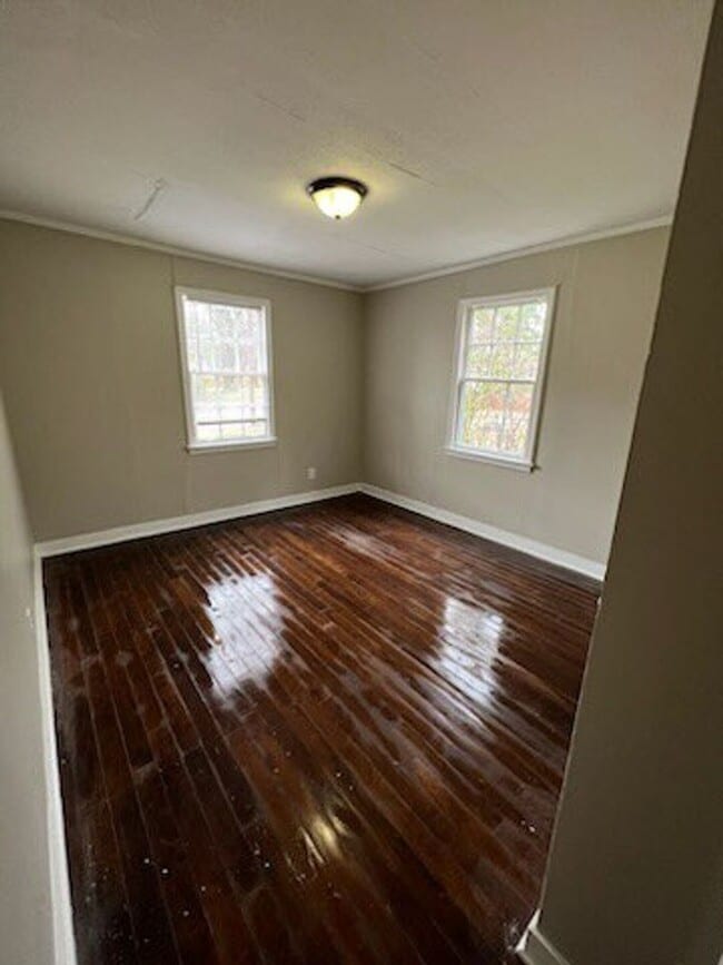 Building Photo - 3501 Vernon Ave