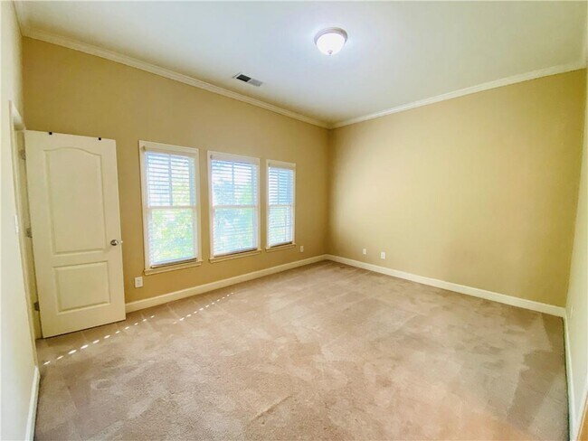 Building Photo - 836 Red Hart Ln