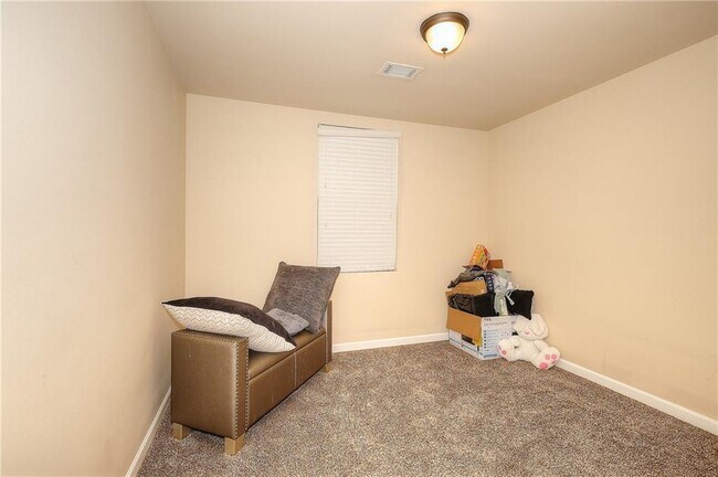 Building Photo - 1230 Dianne Dr