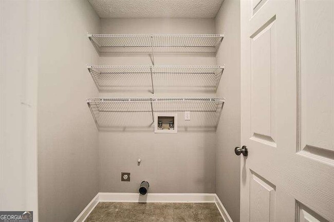 Building Photo - 1351 Omie Way