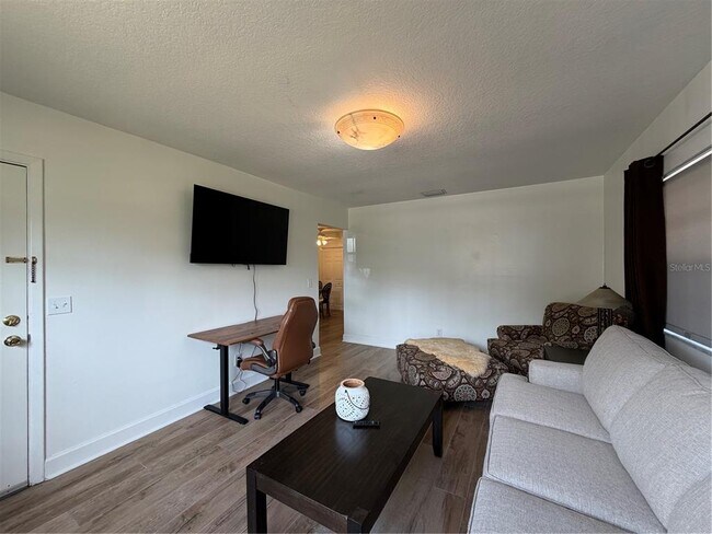 Building Photo - 3230 W St Conrad St
