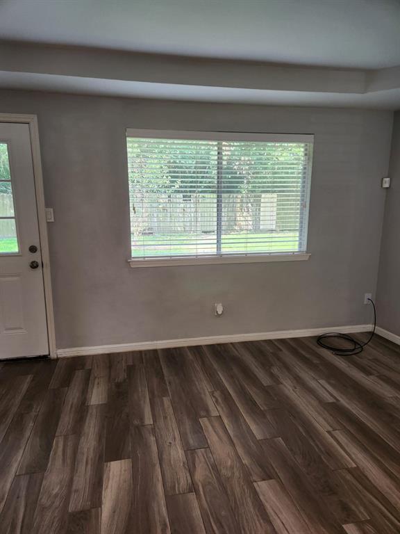 Building Photo - 7743 Alperton Dr