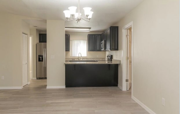 Building Photo - Updated Single family 3 bedroom, 2 bathroom!