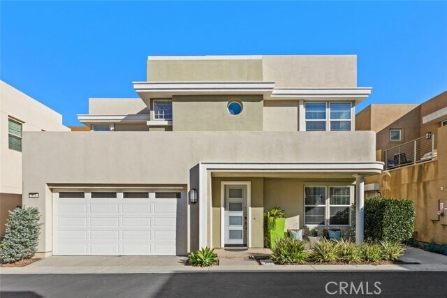 Building Photo - 814 Beacon