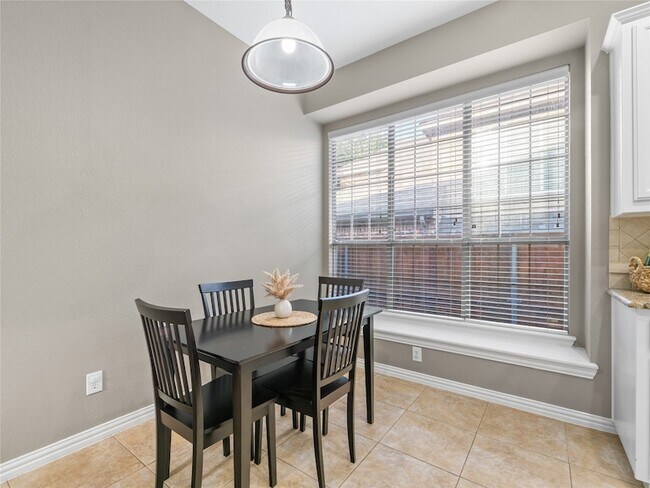 Building Photo - 7309 Nabors Ln