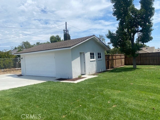 Building Photo - 926 W Valencia Mesa Dr