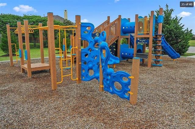 Building Photo - 1909 Javelina St