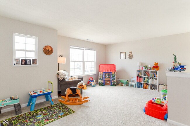 Building Photo - 1908 Porter Dr